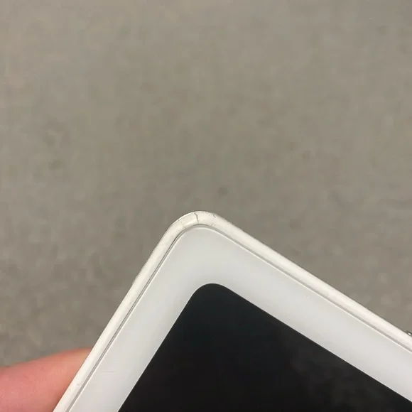 [SOLD]Make best offer! White Samsung galaxy tab a7 10.4”! - Picture 5 of 6